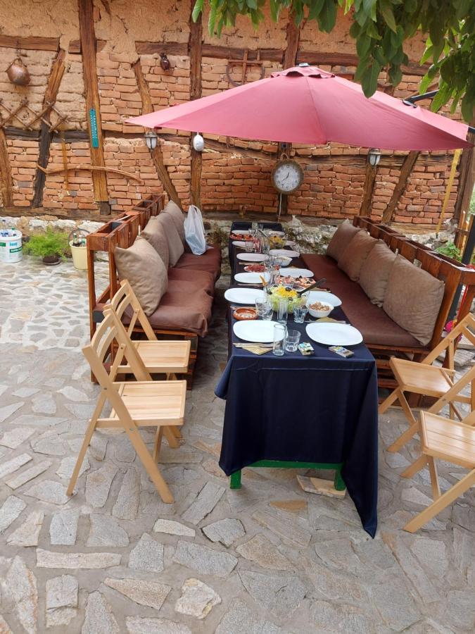 Guest House „Ivanovata House” Yanovets Ngoại thất bức ảnh