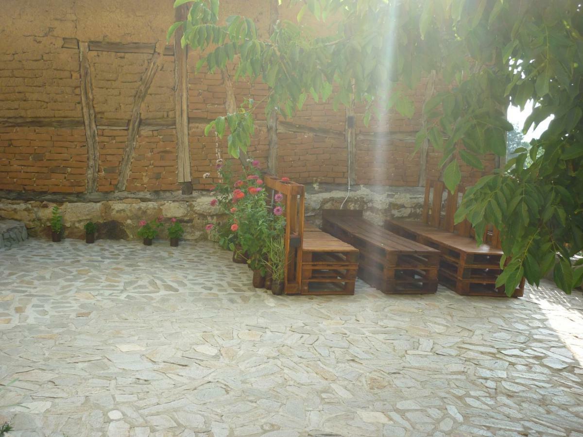 Guest House „Ivanovata House” Yanovets Ngoại thất bức ảnh